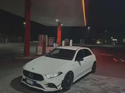 Usata Mercedes A220 Premium 190 CV (139 kW) 2019 Berlina