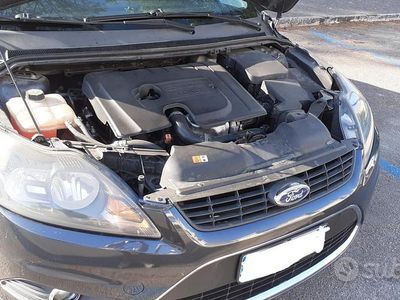 Begagnad Ford Focus 90 HK (66 kW) 2009 Grå Kombi