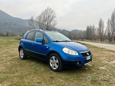 Usata Fiat Sedici 120 CV (88 kW) 2008 Blu SUV