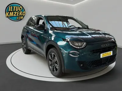 Usata Fiat 600 La Prima 100 CV (73 kW) 2025 Nero SUV