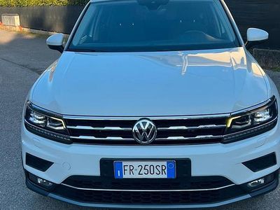Gebraucht VW Tiguan 190 PS (139 kW) 2018 Weiß SUV