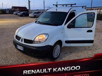 Usata Renault Kangoo 67 CV (49 kW) 2007 Bianco Monovolume