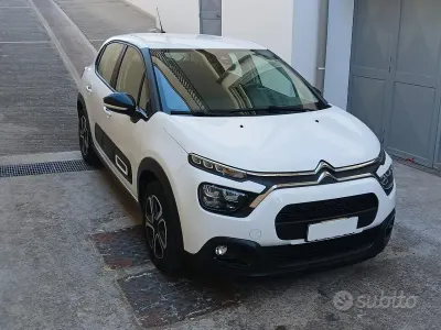 Usata Citroën C3 Feel 102 CV (75 kW) 2022 Bianco Utilitaria