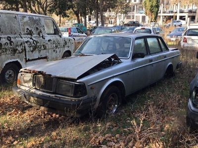 usata Volvo 244 GLE D6 Berlina "74