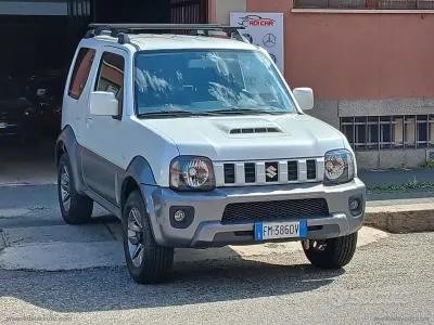 Usata Suzuki Jimny 85 CV (62 kW) 2017 Bianco SUV