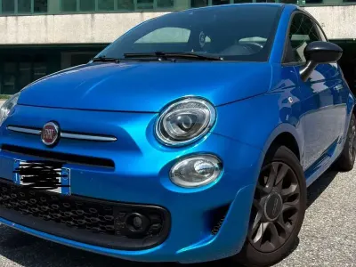 Usata Fiat 500 Dolcevita 69 CV (50 kW) 2021 Blu/azzurro Utilitaria