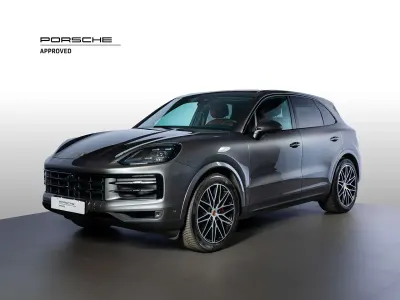 Usata Porsche Cayenne 475 CV (349 kW) 2025 Grigio quarzite metallizzato SUV