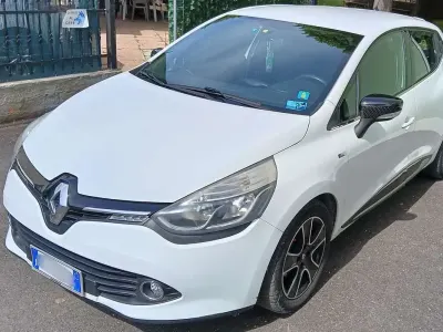 Usata Renault Clio IV Life 75 CV (55 kW) 2016 Berlina