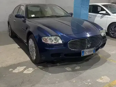 Usata Maserati 430 400 CV (294 kW) 2007 Blu Berlina