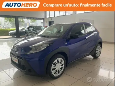 Nuova Toyota Aygo X 72 CV (52 kW) 2025 Bluazzurro SUV