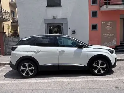 Usata Peugeot 3008 Allure 131 CV (96 kW) 2018 SUV