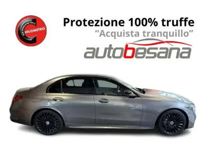 Usata Mercedes C200 AMG line 163 CV (119 kW) 2022 Grigio Berlina