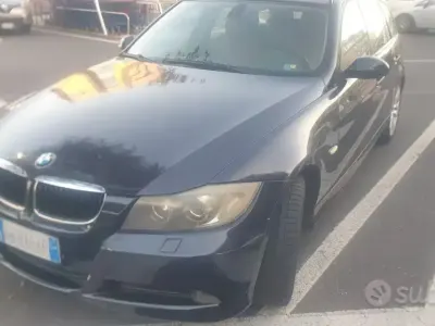 Usata BMW 320 163 CV (119 kW) 2006 Bluazzurro Station wagon