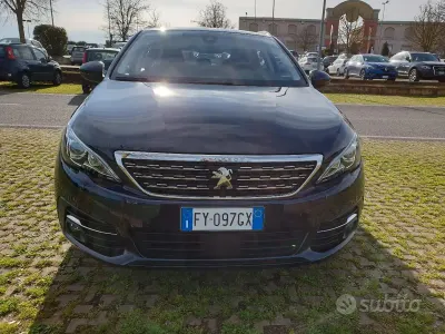 Usata Peugeot 308 SW Allure 131 CV (96 kW) 2019 Bluazzurro Station wagon