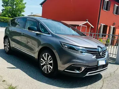 Usata Renault Espace 160 CV (117 kW) 2023 Monovolume