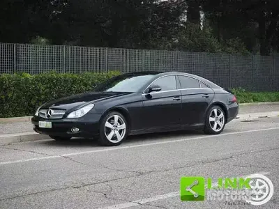 Usata Mercedes CLS350 AMG 272 CV (200 kW) 2005 Bluazzurro Coupé