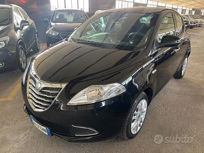 Usata Lancia Ypsilon S 69 CV (50 kW) 2012 Nero Utilitaria