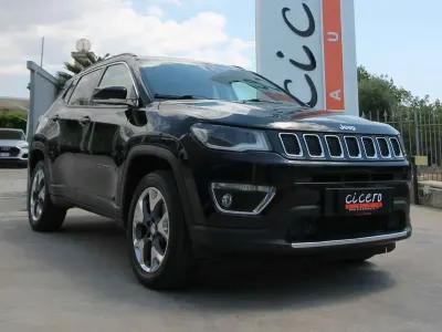 Usata Jeep Compass Limited 140 CV (102 kW) 2020 Nero SUV