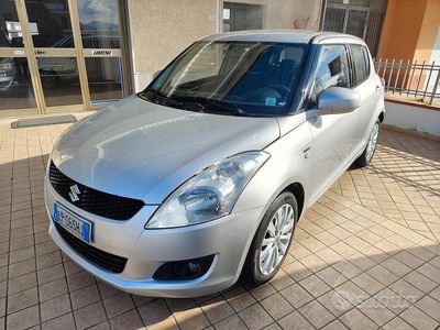Usata Suzuki Swift 74 CV (54 kW) 2013 Grigio Berlina