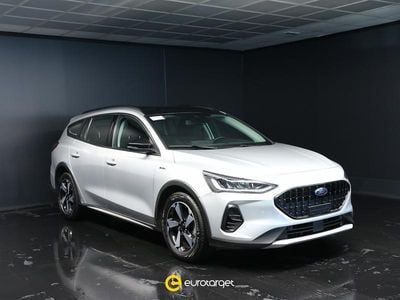 Usata Ford Focus Active 115 CV (84 kW) 2023 Vari colori pastello Station wagon