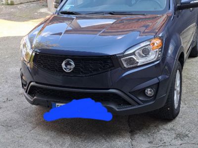 Usata Ssangyong (KGM) Korando 149 CV (109 kW) 2014 Blu SUV