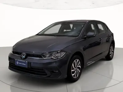 Usata VW Polo Life 95 CV (69 kW) 2025 Smoky grey metallizzato Utilitaria