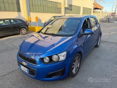 Usata Chevrolet Aveo LT 85 CV (62 kW) 2011 Blu Berlina