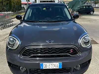 Begagnad Mini Cooper SD Countryman 190 HK (139 kW) 2020 Grå SUV