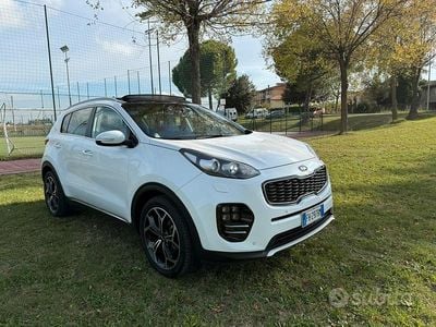 Usata Kia Sportage 185 CV (136 kW) 2017 Bianco SUV