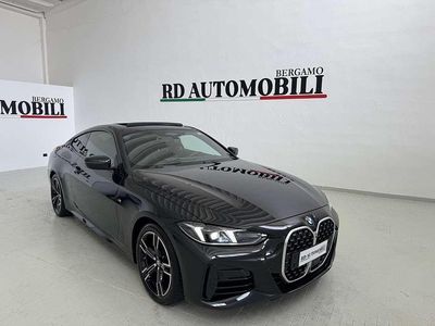 Usata BMW 420 M Sport 190 CV (139 kW) 2025 Blak sapphire metallizzato Coupé