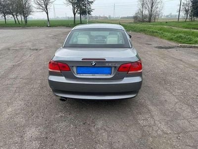 Usata BMW 320 Cabriolet Efficient Dynamics 177 CV (130 kW) 2008 Cabrio