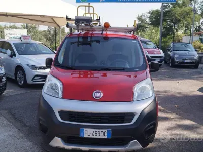 Usata Fiat Fiorino 95 CV (69 kW) 2017 Rosso Monovolume