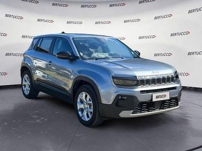 Usata Jeep Avenger Altitude 101 CV (74 kW) 2025 Argento SUV