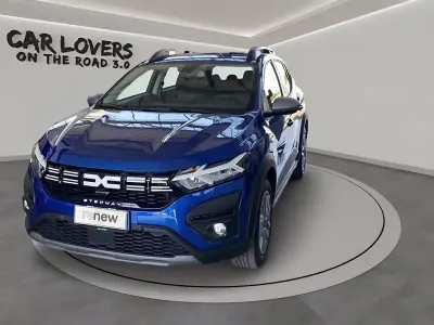 Usata Dacia Sandero Comfort 91 CV (66 kW) 2023 Blu scuro Utilitaria