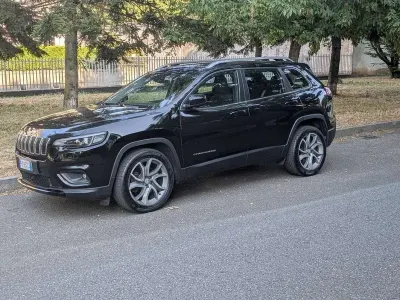 Usata Jeep Cherokee Longitude 194 CV (142 kW) 2019 Nero SUV
