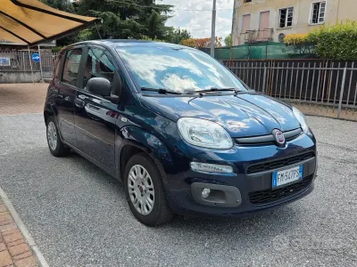 Usata Fiat Panda 69 CV (50 kW) 2018 Bluazzurro Utilitaria