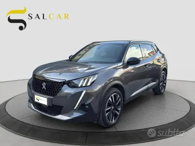 Usata Peugeot 2008 GT-line 131 CV (96 kW) 2020 Grigio SUV