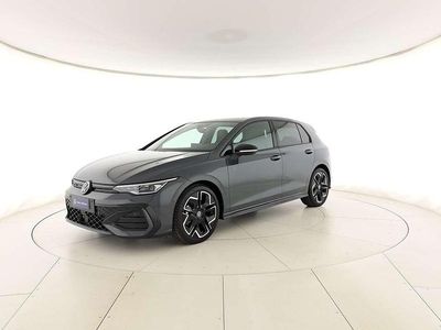 Begagnad VW Golf VIII R-line Plus 116 HK (85 kW) 2025 Grå Sedan