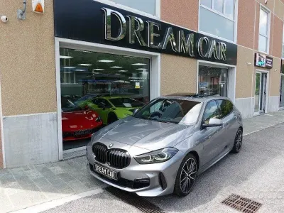 Usata BMW 120 M Sport 190 CV (139 kW) 2022 Grigio Berlina