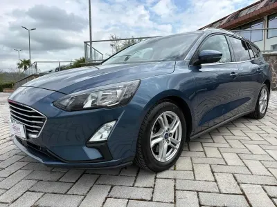 Usata Ford Focus 120 CV (88 kW) 2020 Azzurro Station wagon