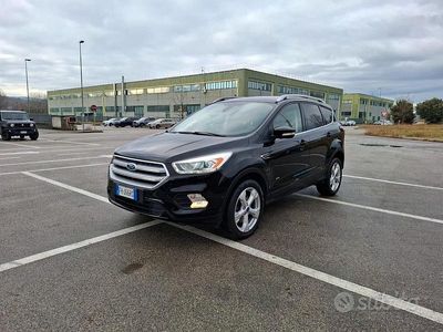 Nero Usata 2017 Ford Kuga S SUV | 10.500 € (Super prezzo)