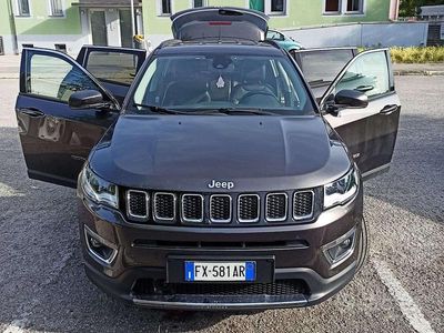 Usata Jeep Compass Limited 140 CV (102 kW) 2019 Grigio SUV
