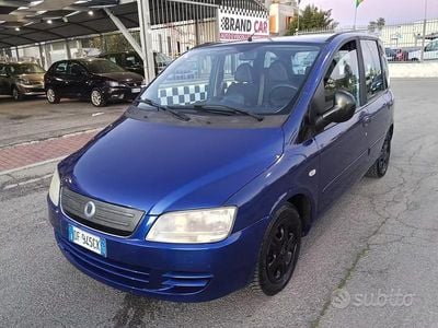 Usata Fiat Multipla Dynamic 119 CV (87 kW) 2006 Blu Monovolume
