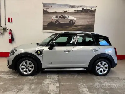 Usata Mini Cooper Countryman Business 125 CV (91 kW) 2022 Grigio SUV