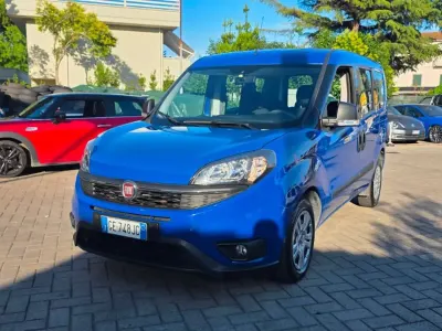 Usata Fiat Doblò Lounge 105 CV (77 kW) 2021 Other Monovolume