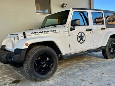 usata Jeep Wrangler Unlimited 2.8 CRD DPF Sahara Auto usato