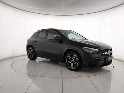 Usata Mercedes GLA200 AMG Line Premium 150 CV (110 kW) 2024 Nero SUV