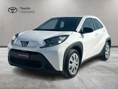 Usata Toyota Aygo X Active 72 CV (52 kW) 2022 Bianco SUV