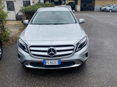 Mercedes GLA200