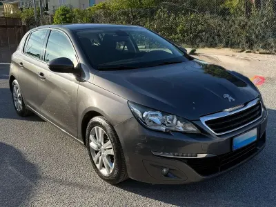 Usata Peugeot 308 Business-Line 120 CV (88 kW) 2016 Marrone Berlina